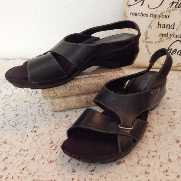 Naturalizer Shoes - Naturalizer - size 7.5M